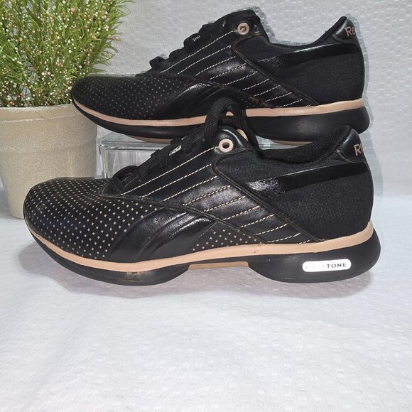 REEBOK GORTEX EASYTONE TRAINERS WATERPROOF POWER WALKING SHOES YOGA SIZE 6 - Picture 1 of 9